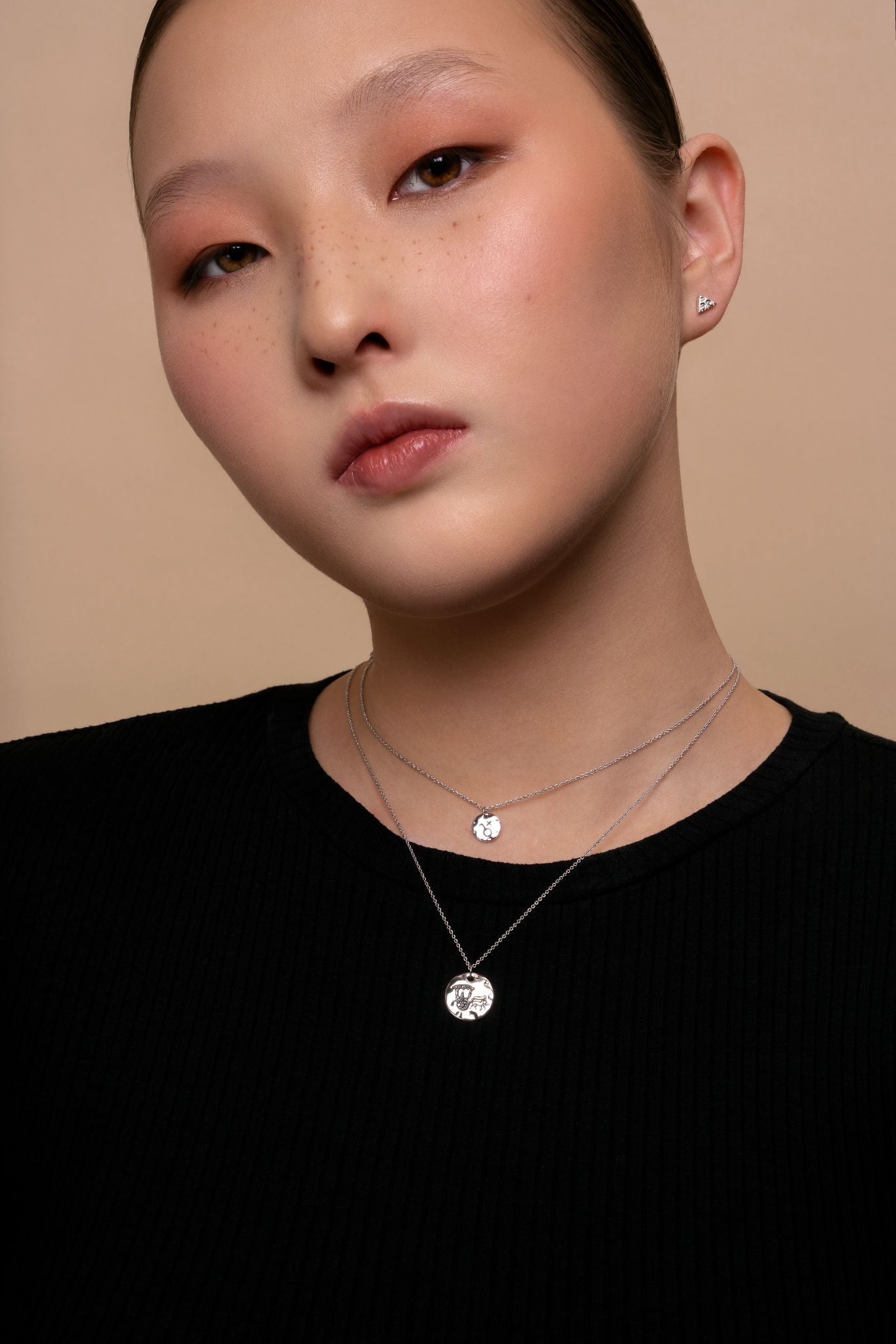 "Hunnu" necklace