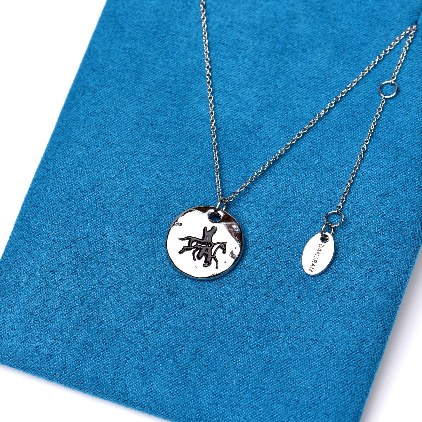 "Hunnu" necklace